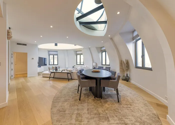 Triplex Penthouse In City Centre